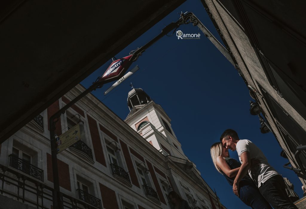 fotos de boda puerta del sol madrid