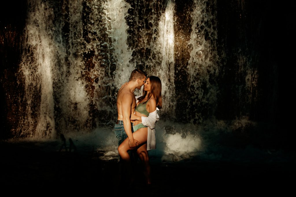 fotos preboda en cascada de Banyeres